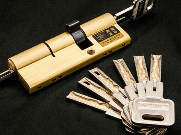 崆峒24小时上门开锁公司