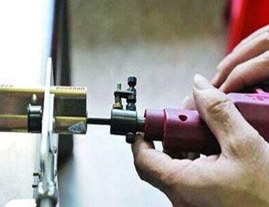 崆峒24小时上门开锁公司